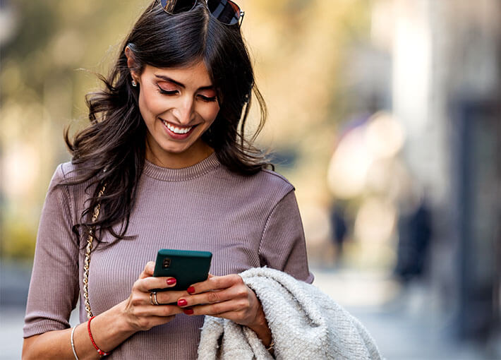 Business-Texting-Landscape-710x510-1